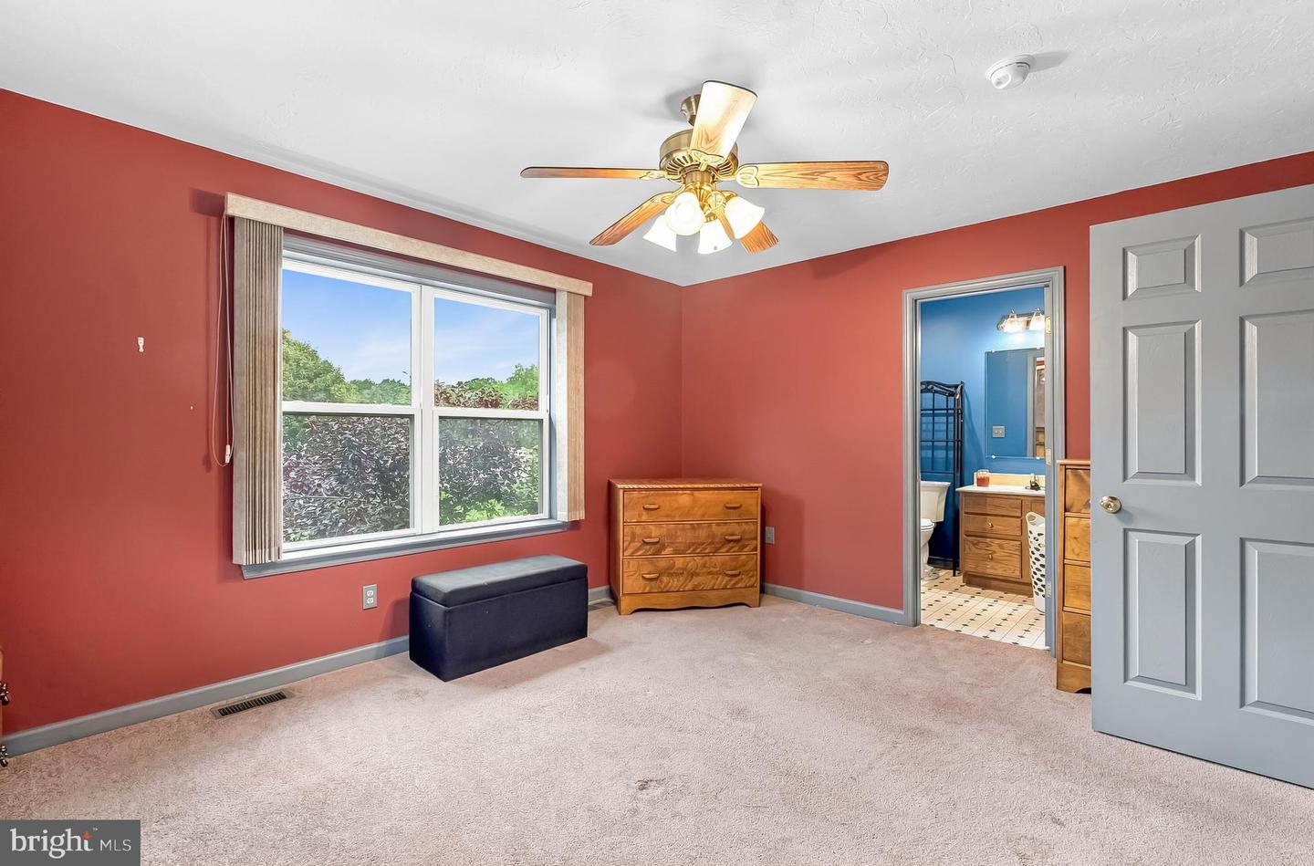 747 Mcglaughlin Rd Property Photo 17