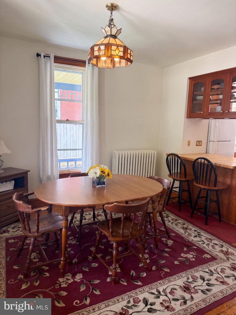 412 Carlisle St Property Photo 12