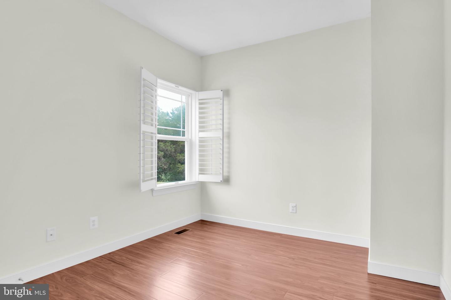 64 Cooper Ln Property Photo 29