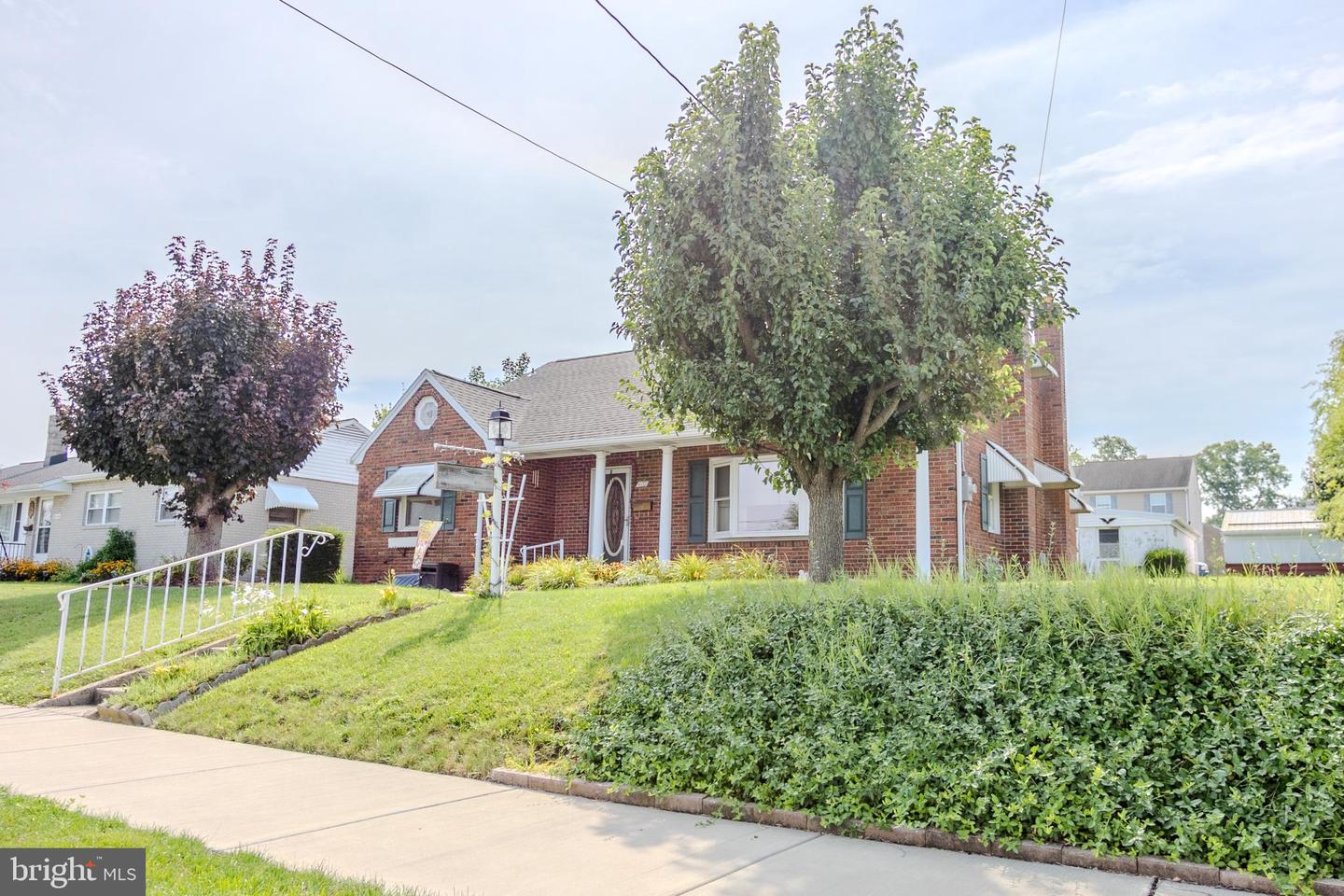 410 Delone Ave Property Photo 3