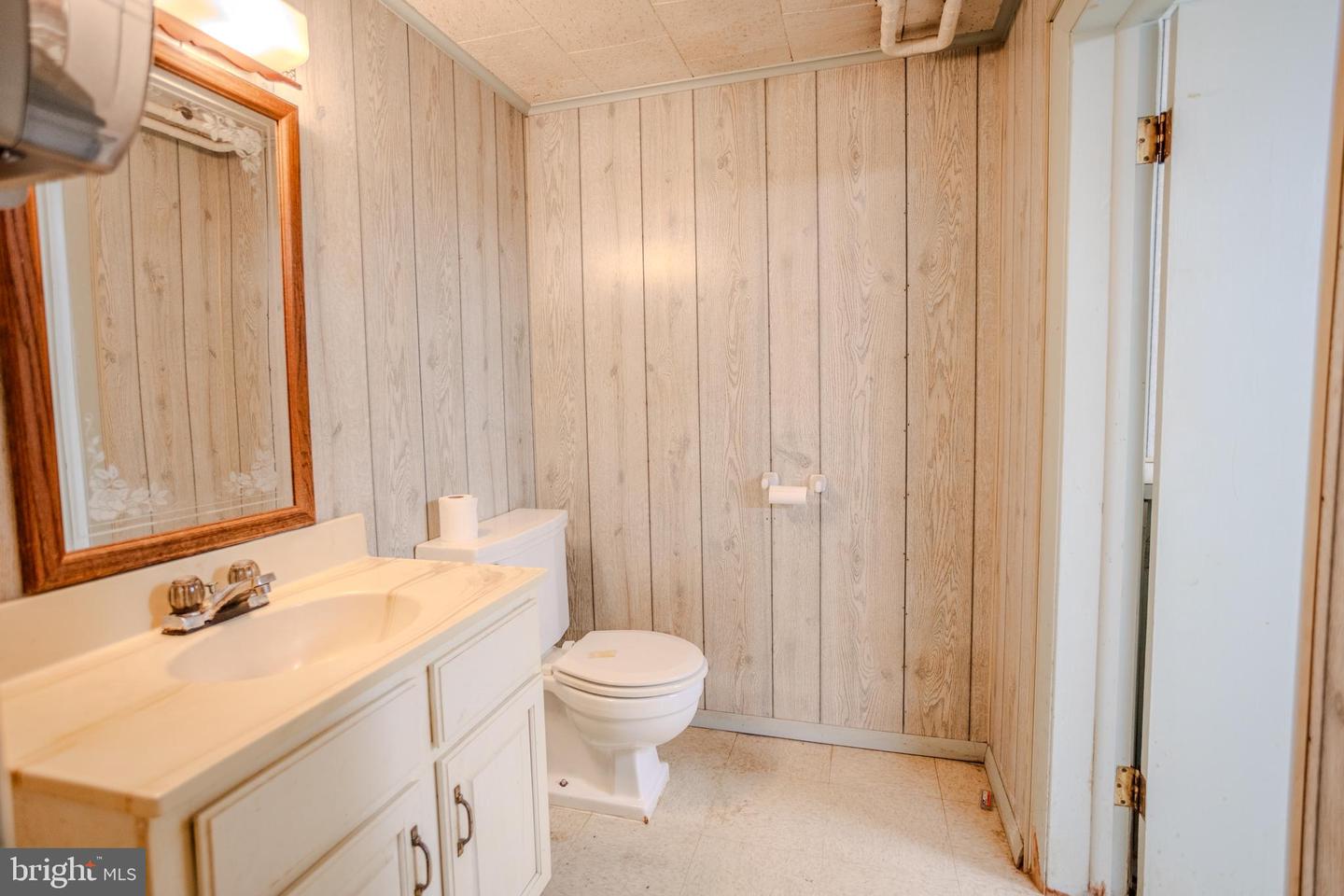 410 Delone Ave Property Photo 36