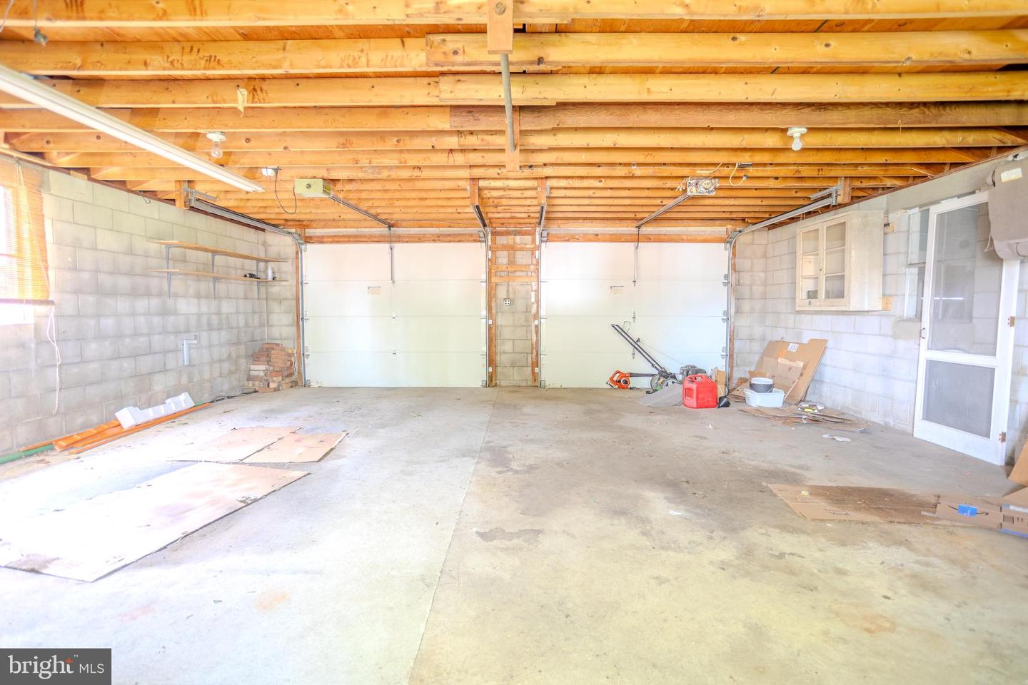 410 Delone Ave Property Photo 42