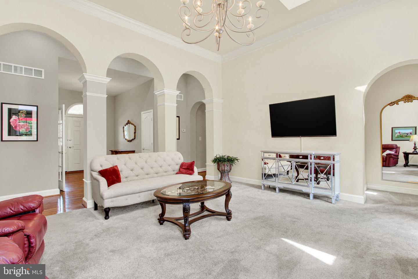 7 Laurel Hill Ct Property Photo 10