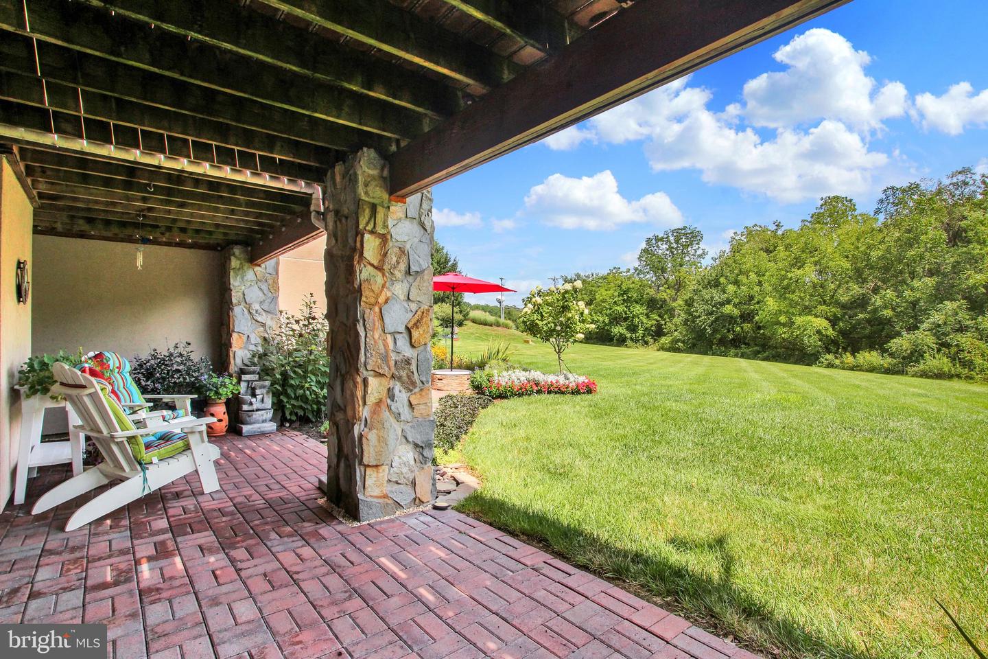 7 Laurel Hill Ct Property Photo 35