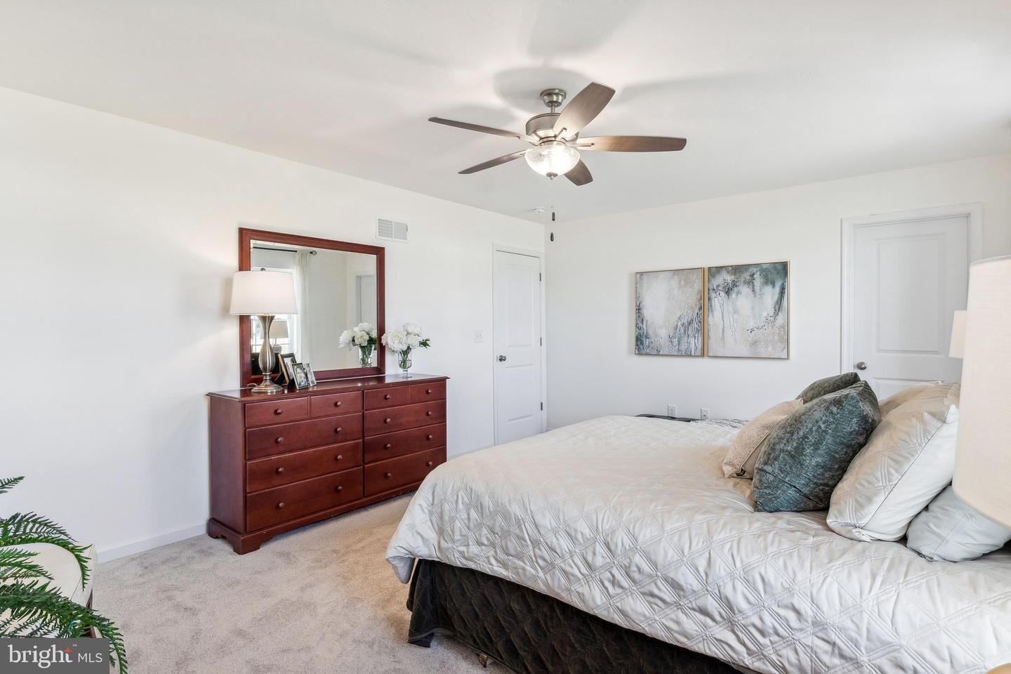 25 Lillich #3 Property Photo 18