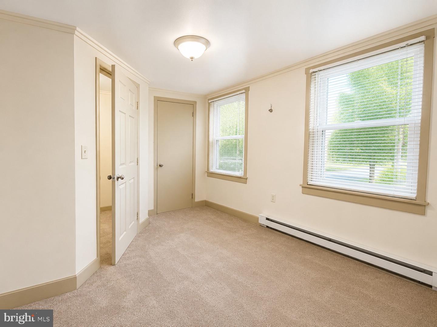 146 Main St #a Property Photo 6