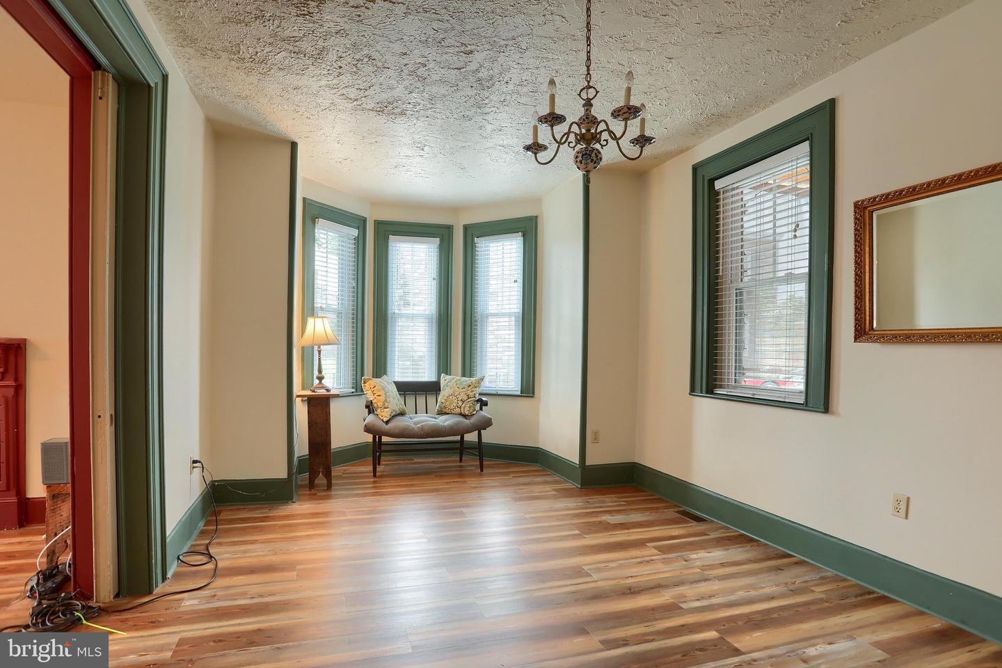 13 Hanover Street Property Photo 10