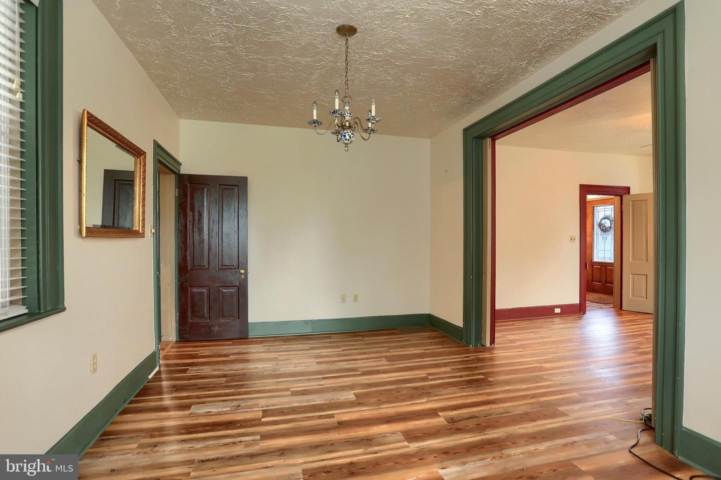 13 Hanover Street Property Photo 11