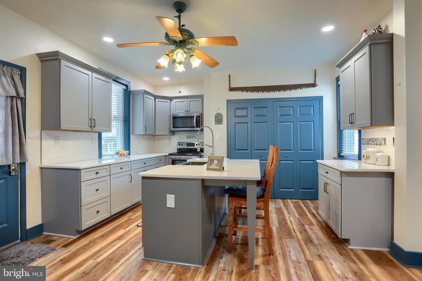 13 Hanover Street Property Photo 16