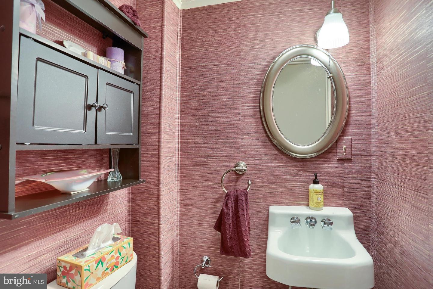 13 Hanover Street Property Photo 17