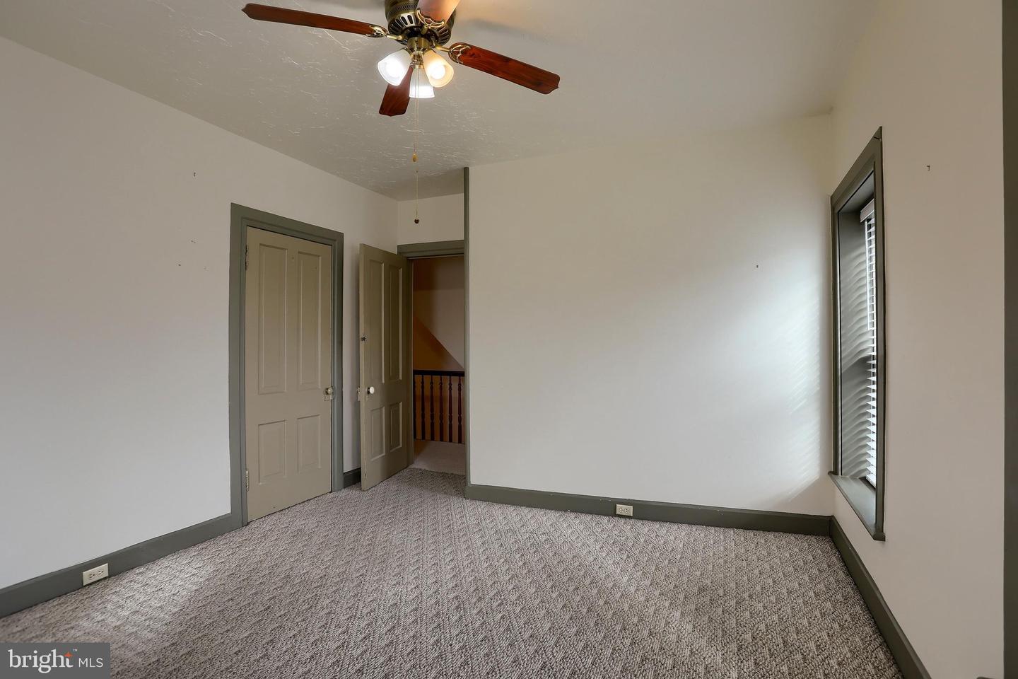 13 Hanover Street Property Photo 27