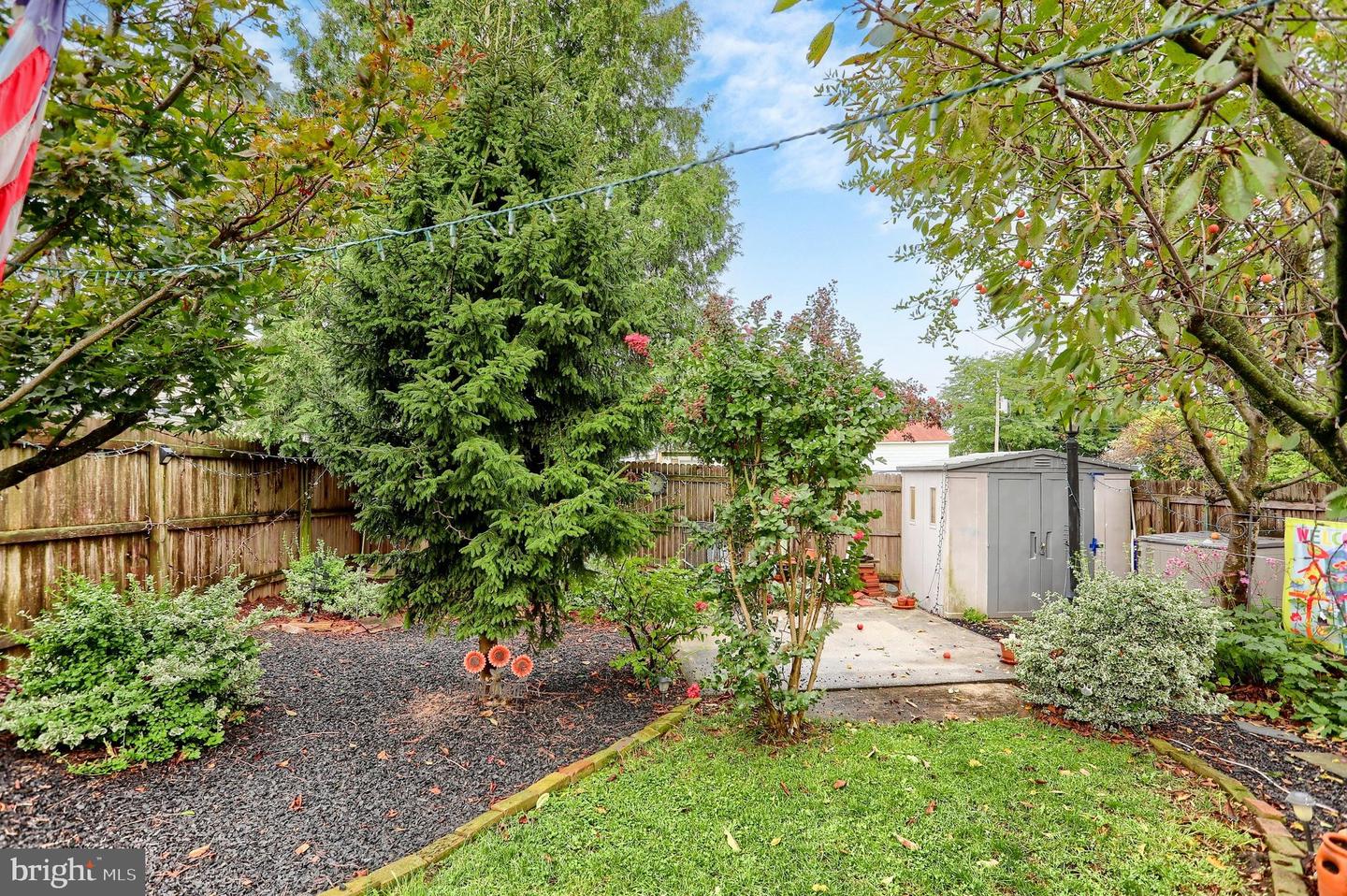 13 Hanover Street Property Photo 32