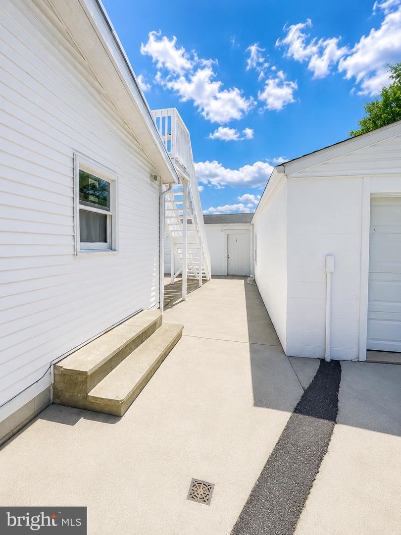 1338 Chambersburg Rd Property Photo 5
