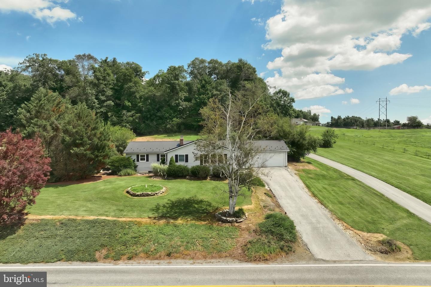 65 Pine Grove Furnace Rd Property Photo 1
