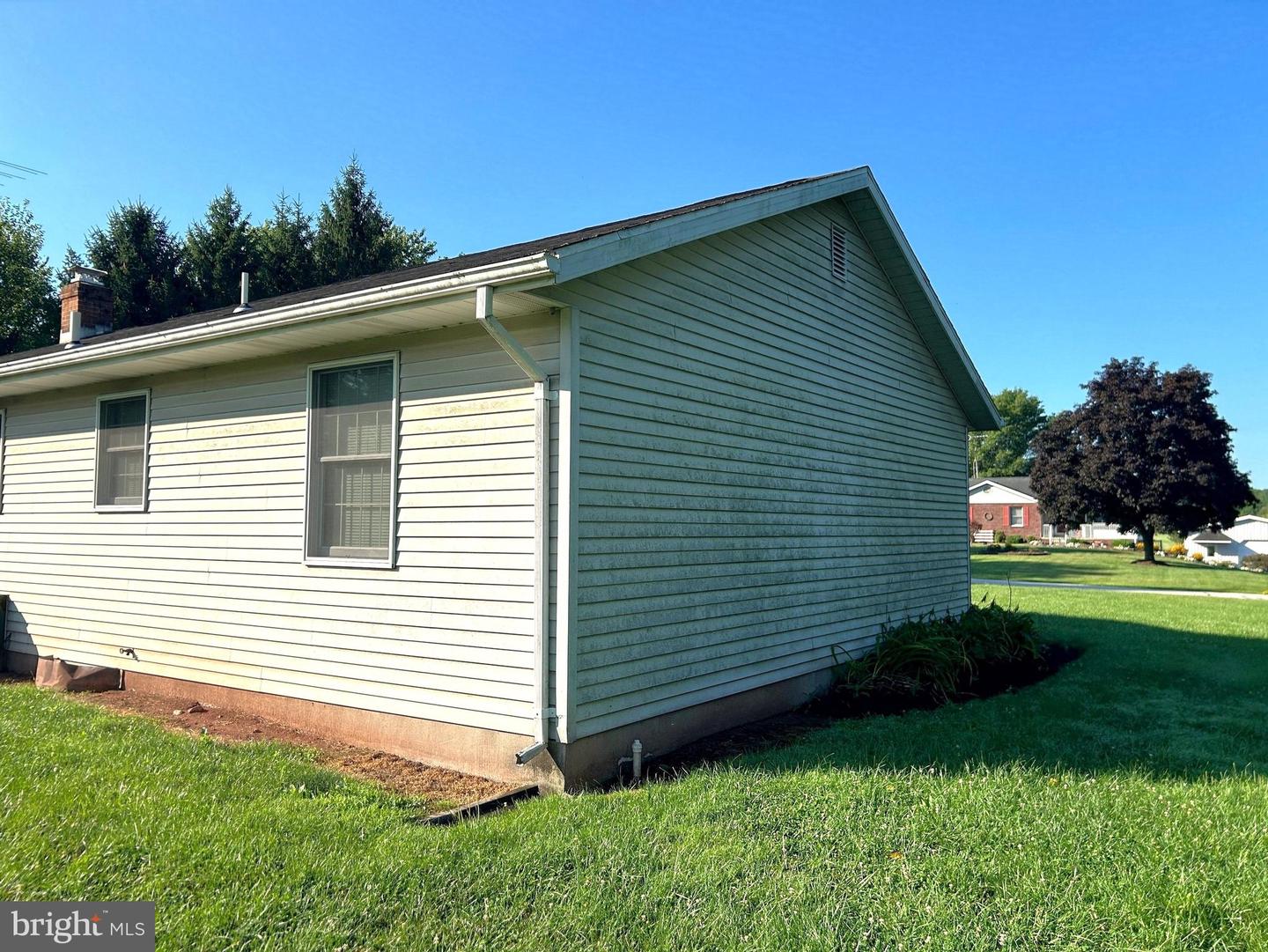 35 Westerly Dr Property Photo 7
