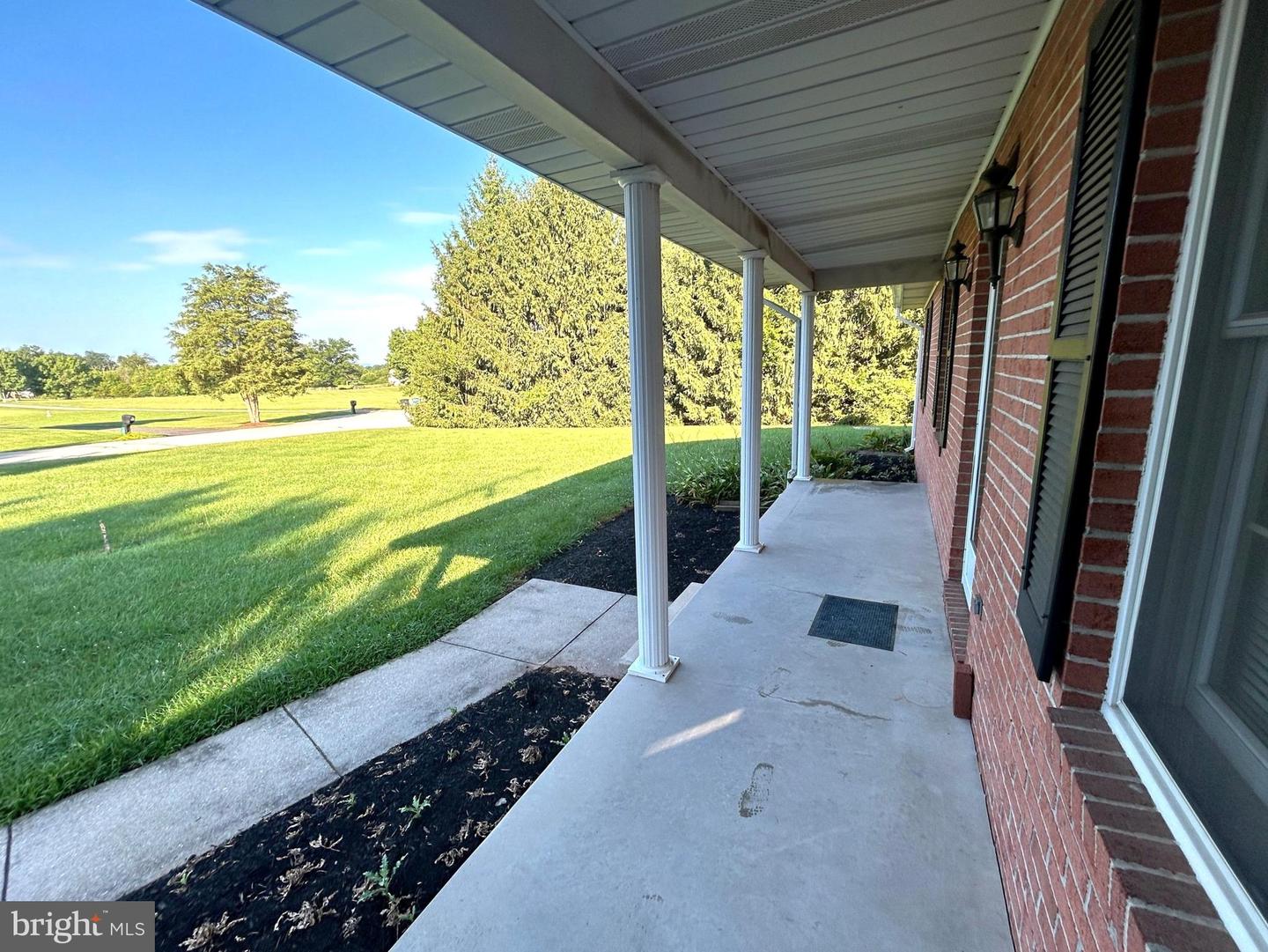 35 Westerly Dr Property Photo 9