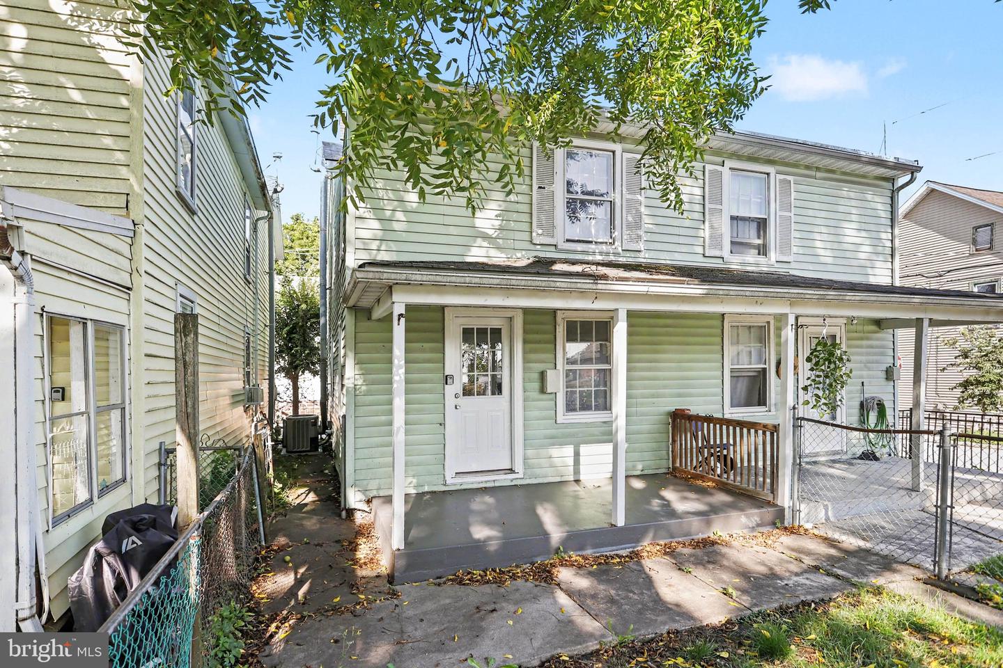 400 S Washington St Property Photo 23