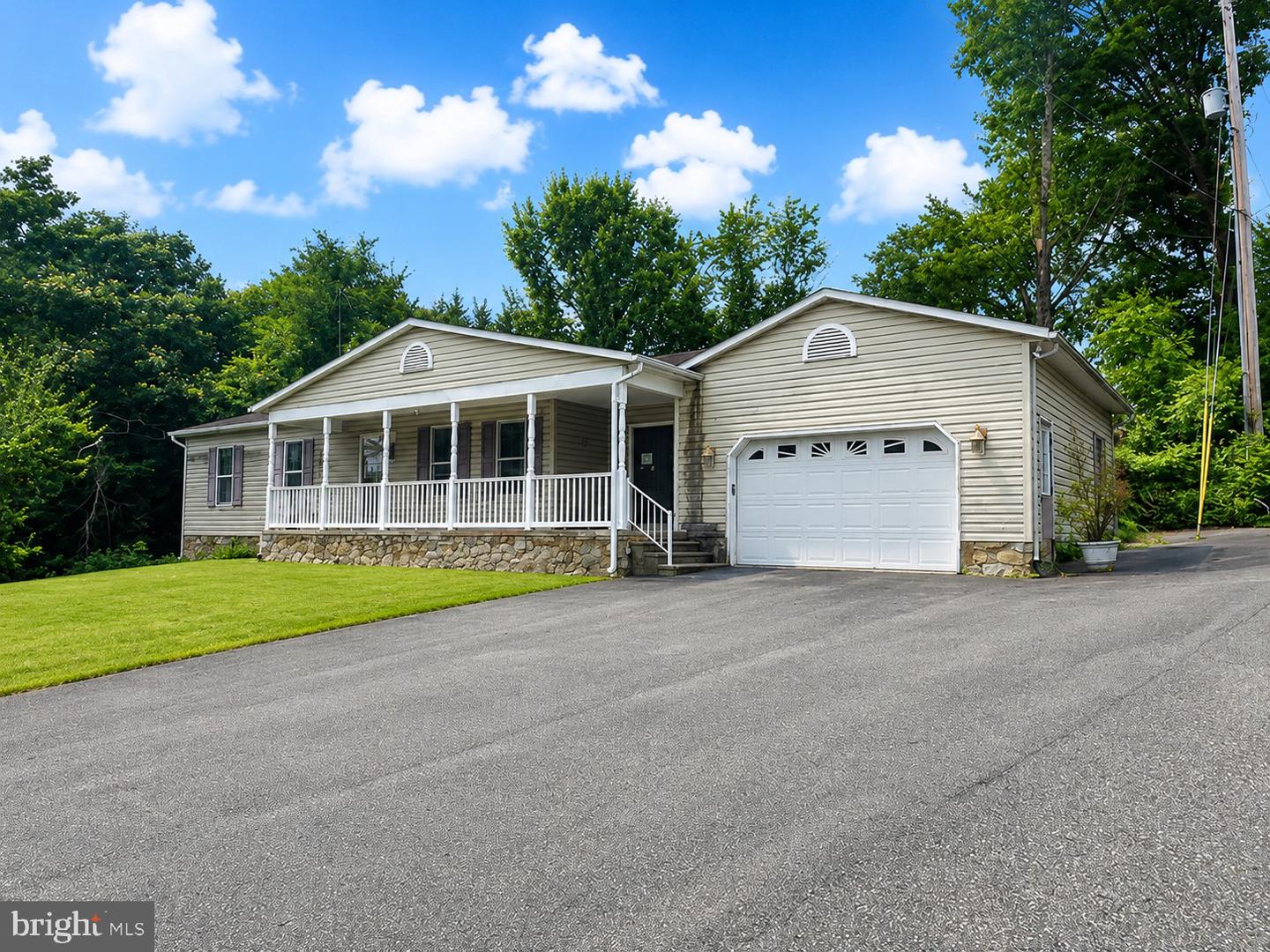 5071 Baltimore Property Photo 1
