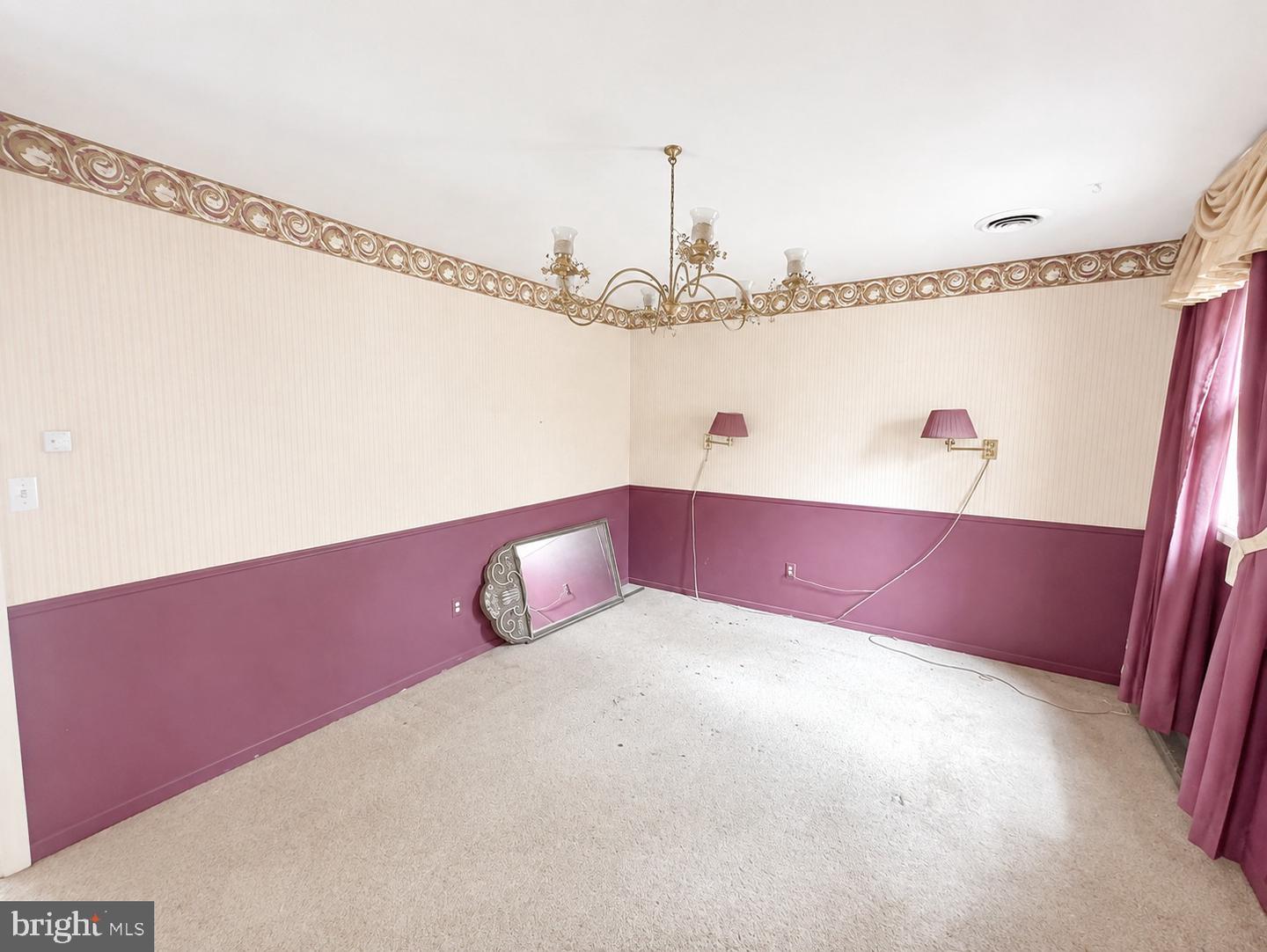 5071 Baltimore Property Photo 14