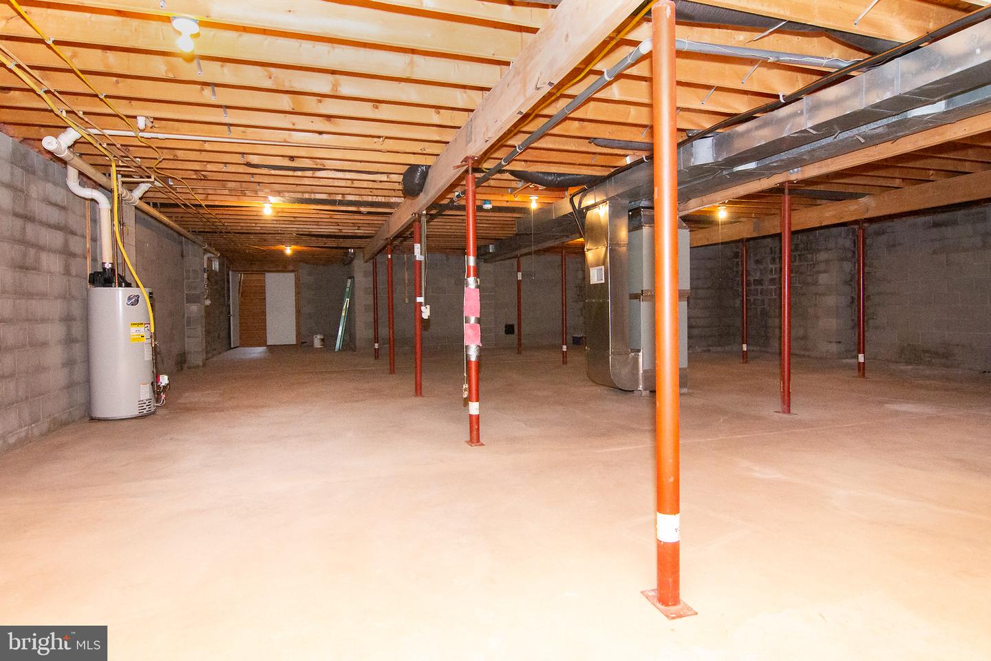 960 Teeter Rd Property Photo 30
