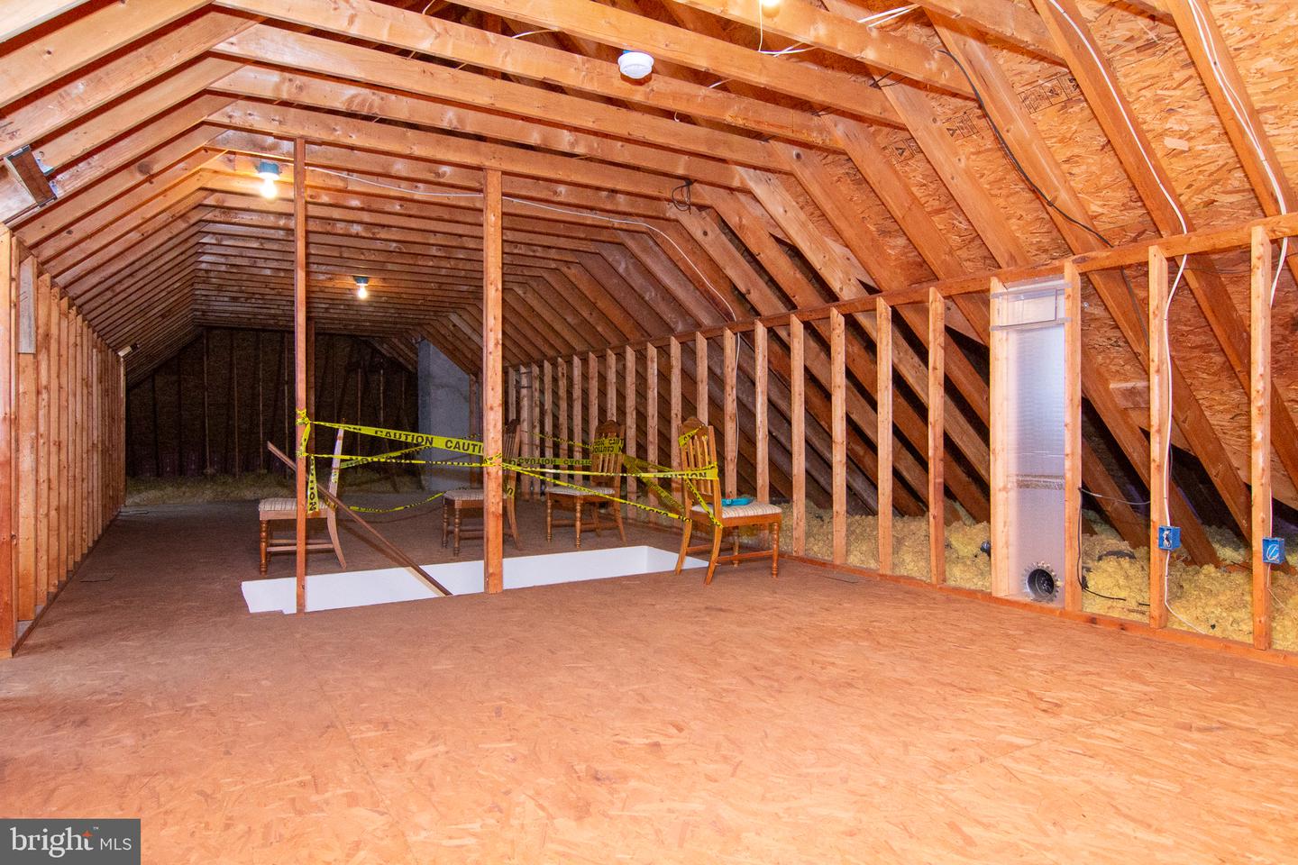 960 Teeter Rd Property Photo 34