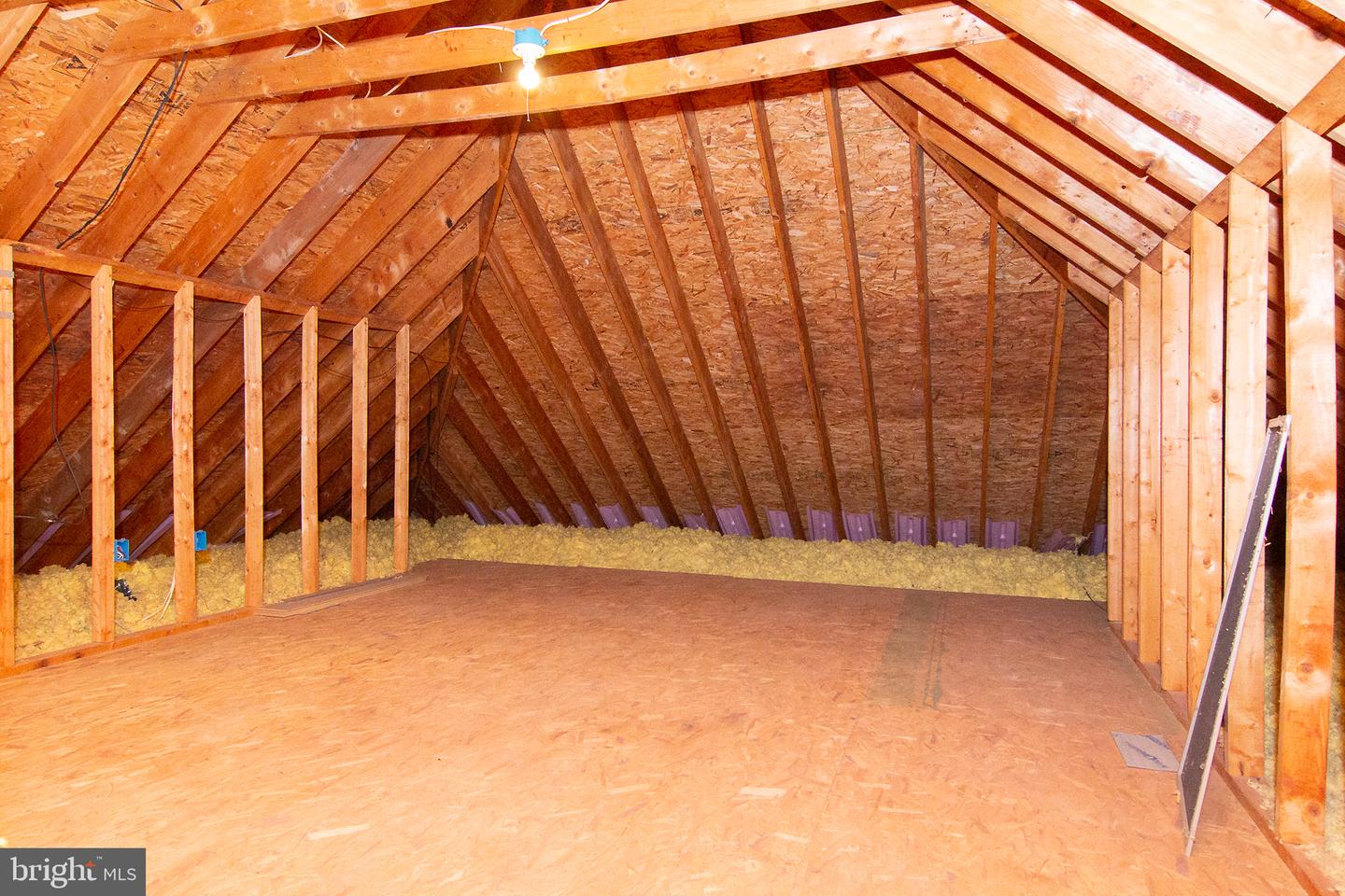 960 Teeter Rd Property Photo 35