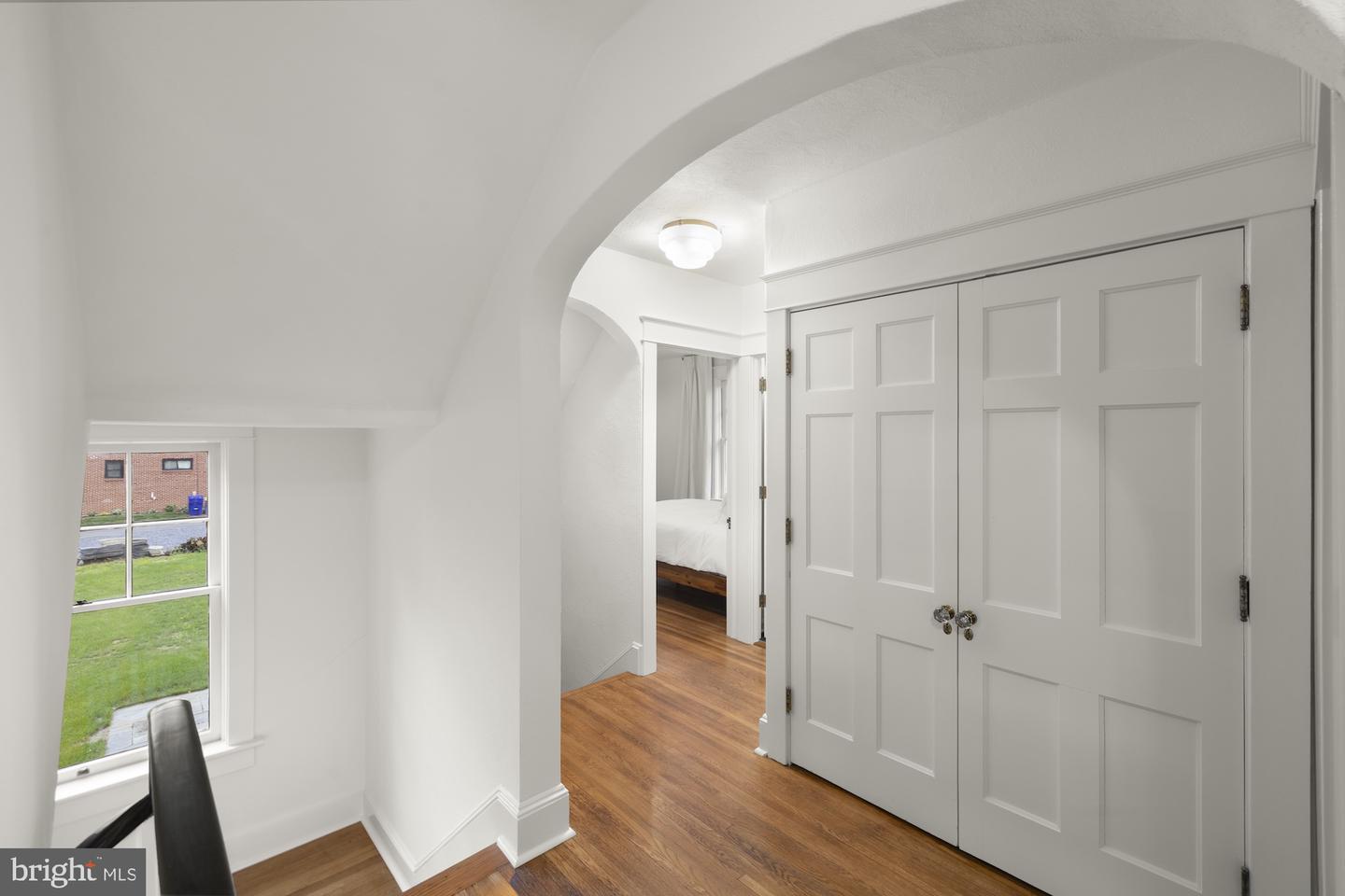 155 W Lincoln Ave Property Photo 37