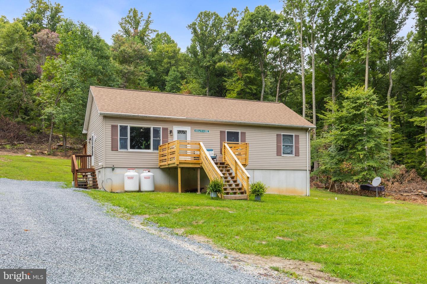 1395-j Green Ridge Rd Property Photo 9