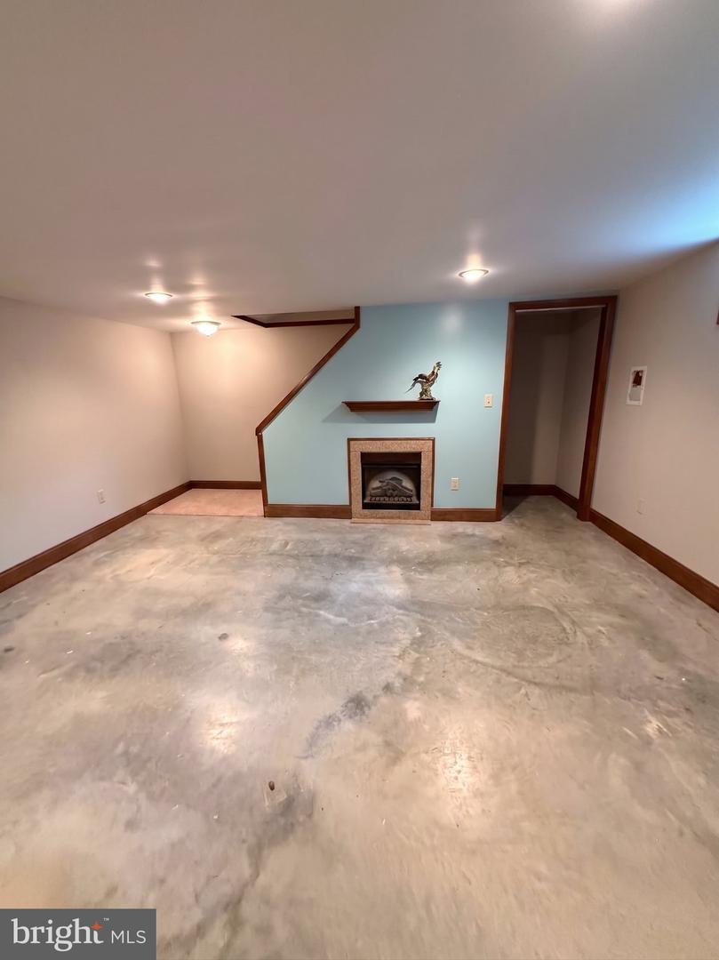 7 Hill Dr Property Photo 20