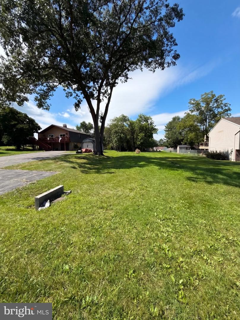 7 Hill Dr Property Photo 23