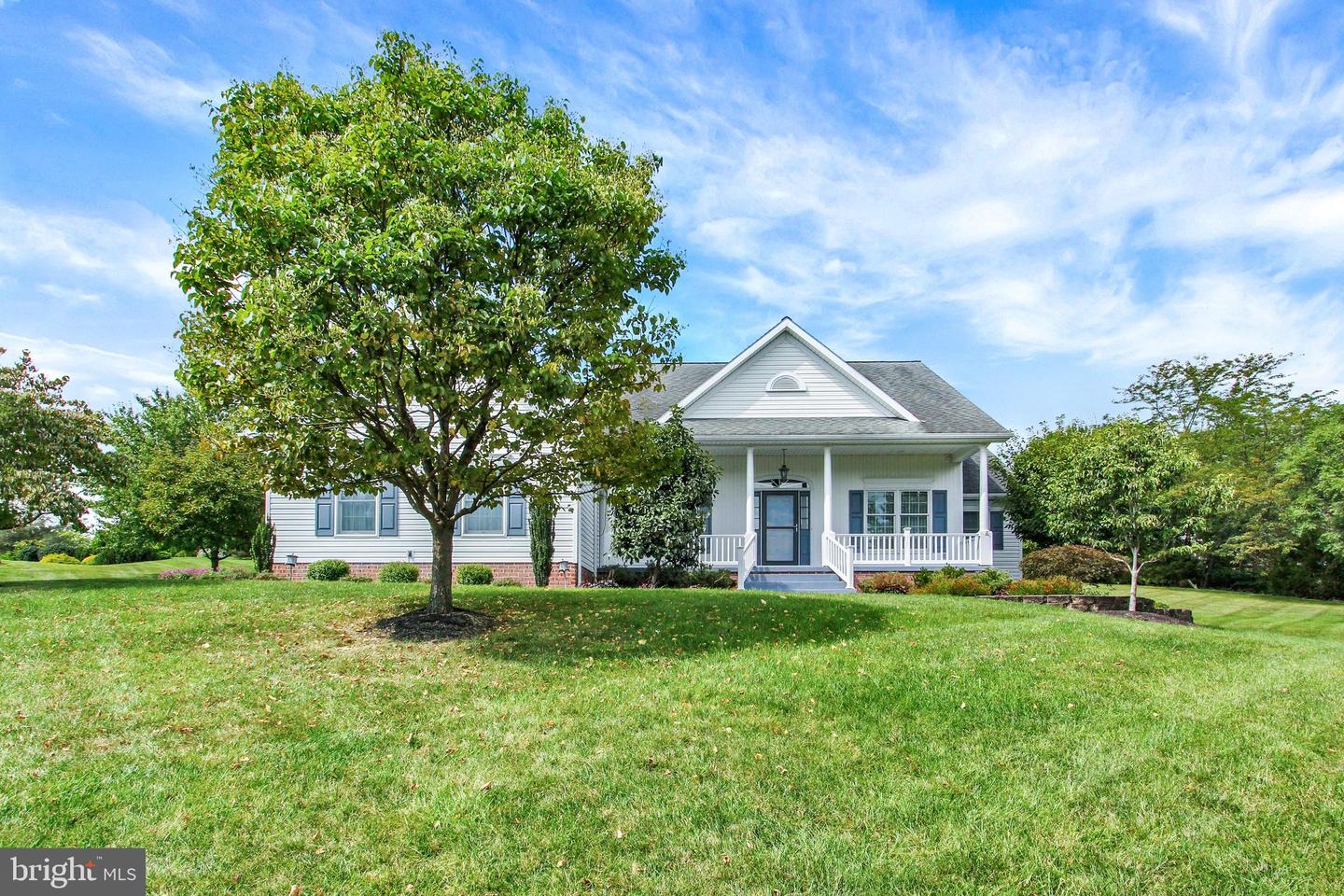 171 Hunters Trl Property Photo 2