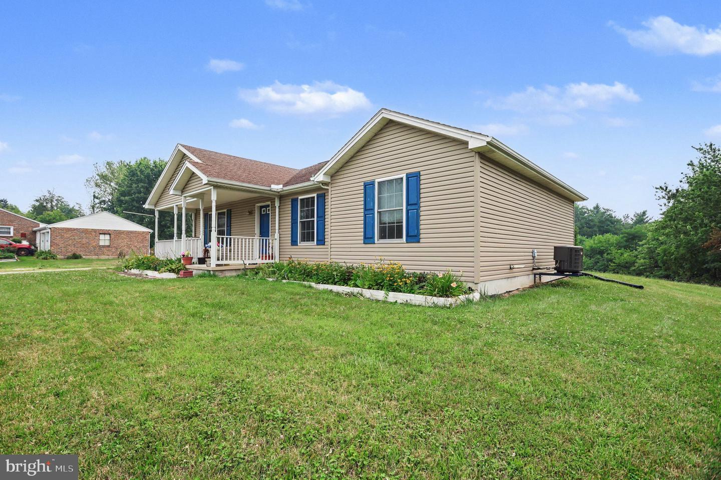 1623 Old Carlisle Rd Property Photo 4