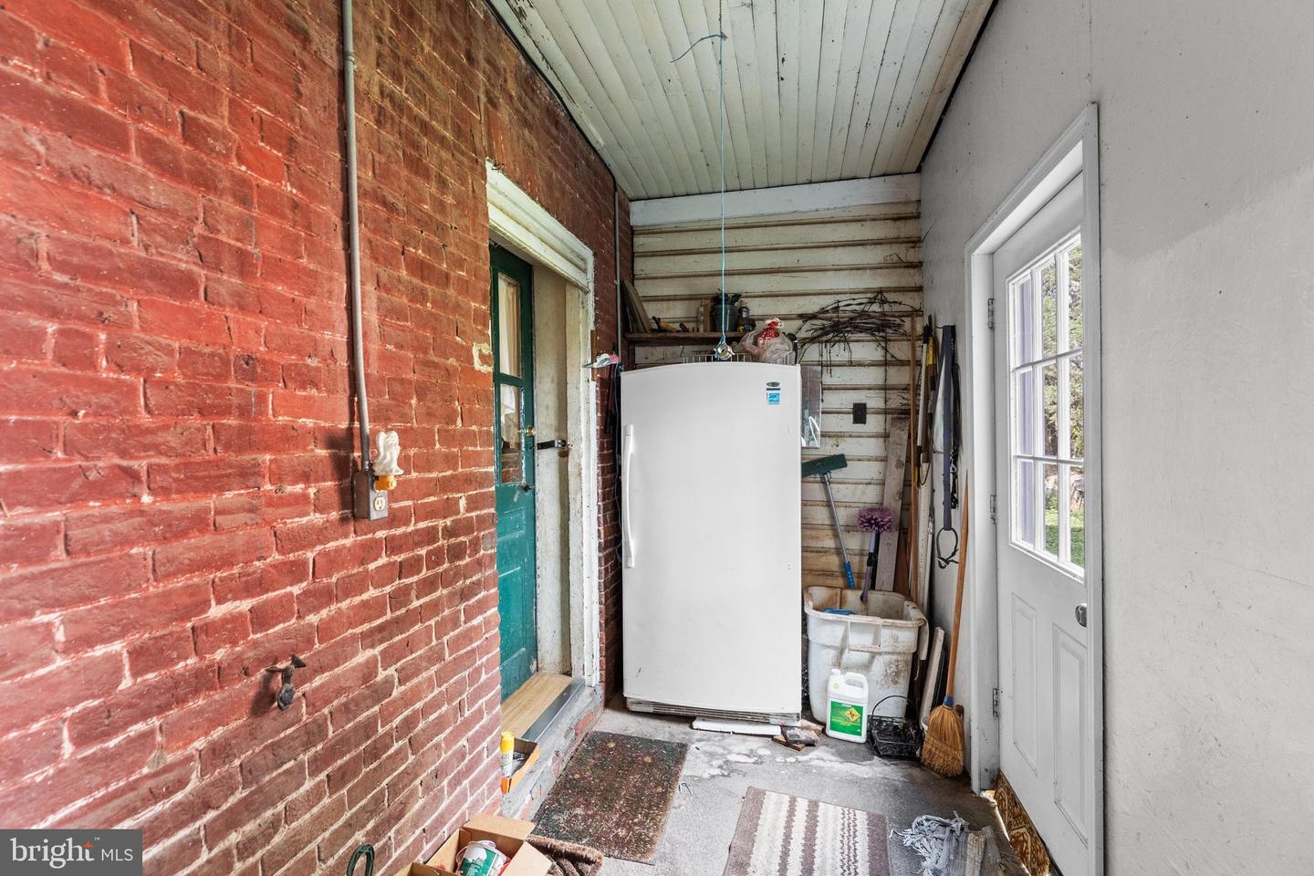 165 Updyke Rd Property Photo 37