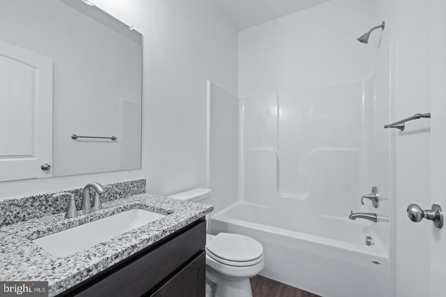 42 Lobell Rd Property Photo 10