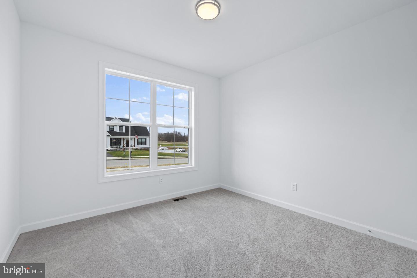 42 Lobell Rd Property Photo 16