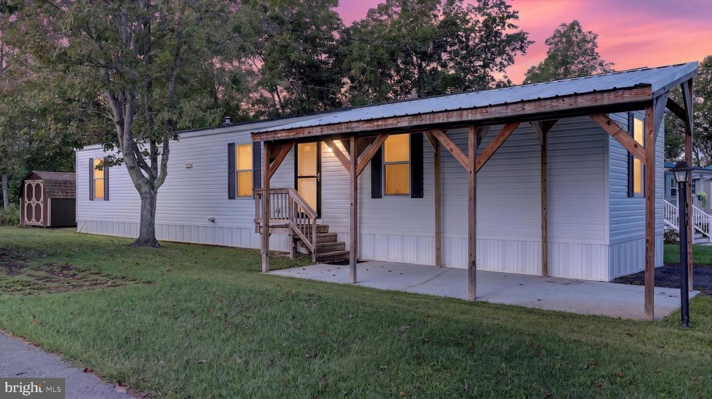 81 Pegram Property Photo 1