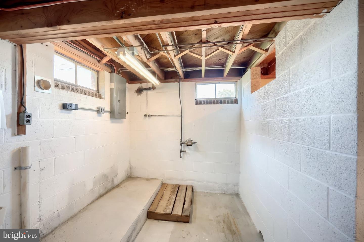 404 South St Property Photo 33