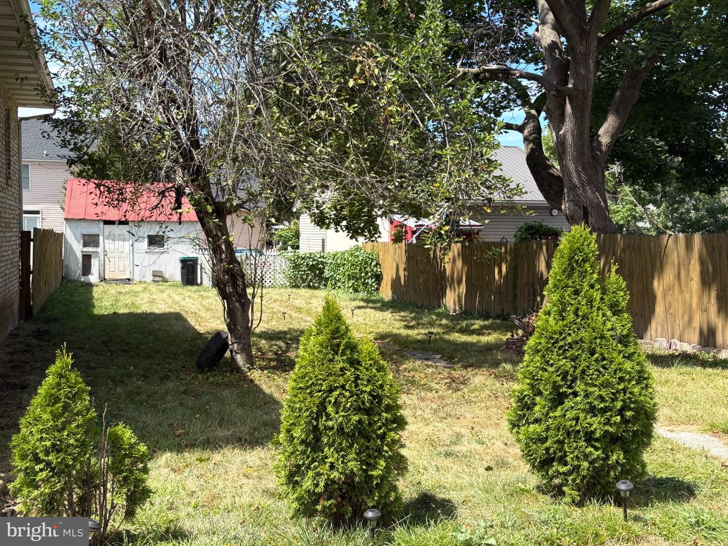 131 West St Property Photo 3