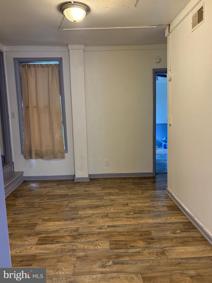 131 West St Property Photo 6