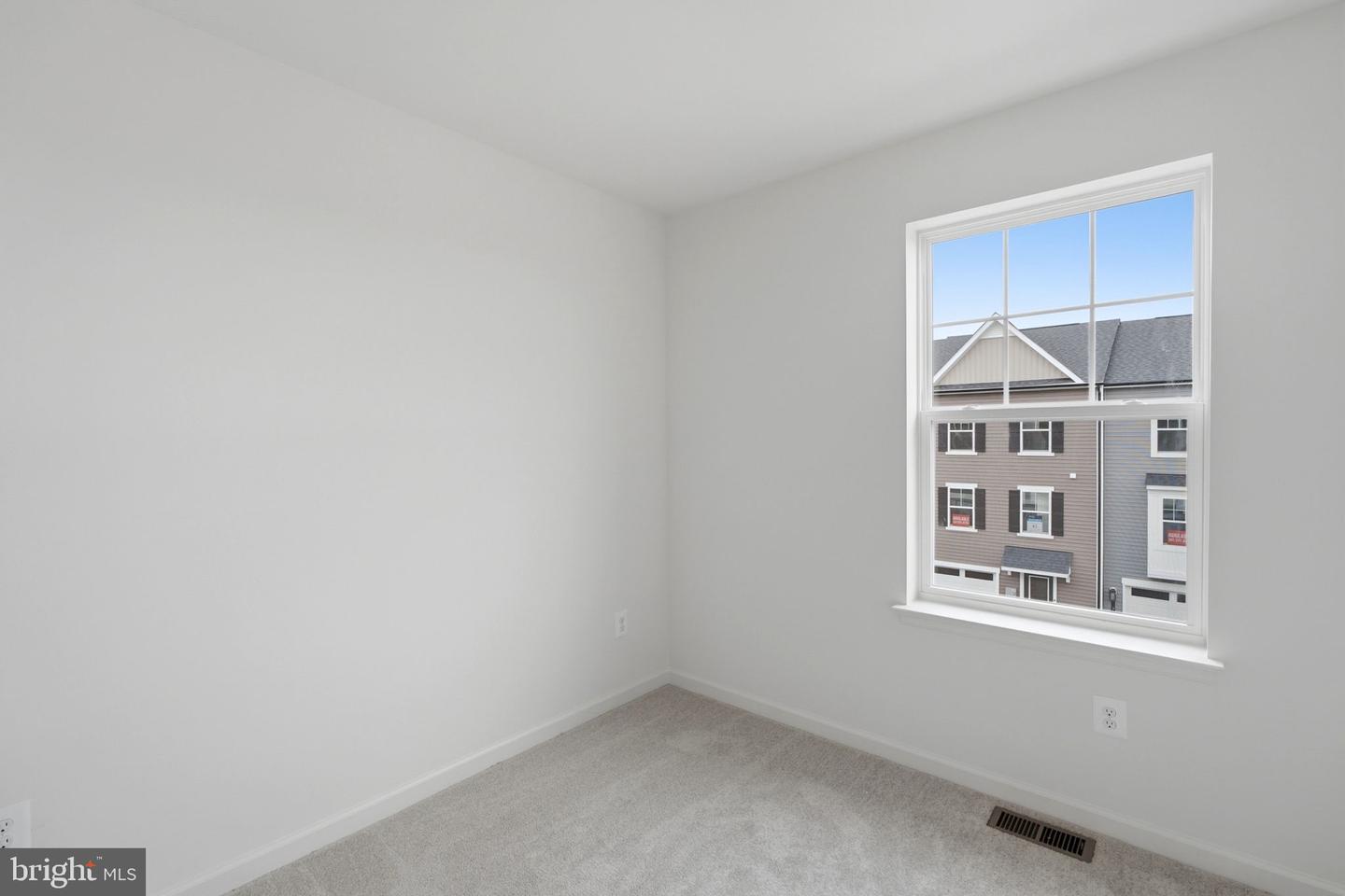 8 Juniper Ct Property Photo 21