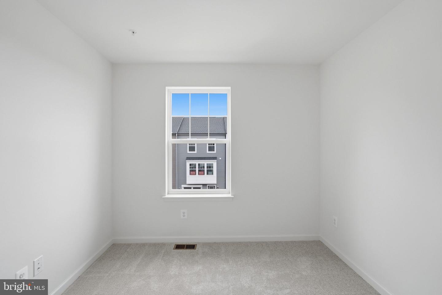 8 Juniper Ct Property Photo 24