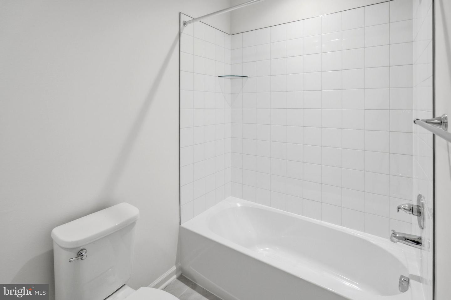 8 Juniper Ct Property Photo 26