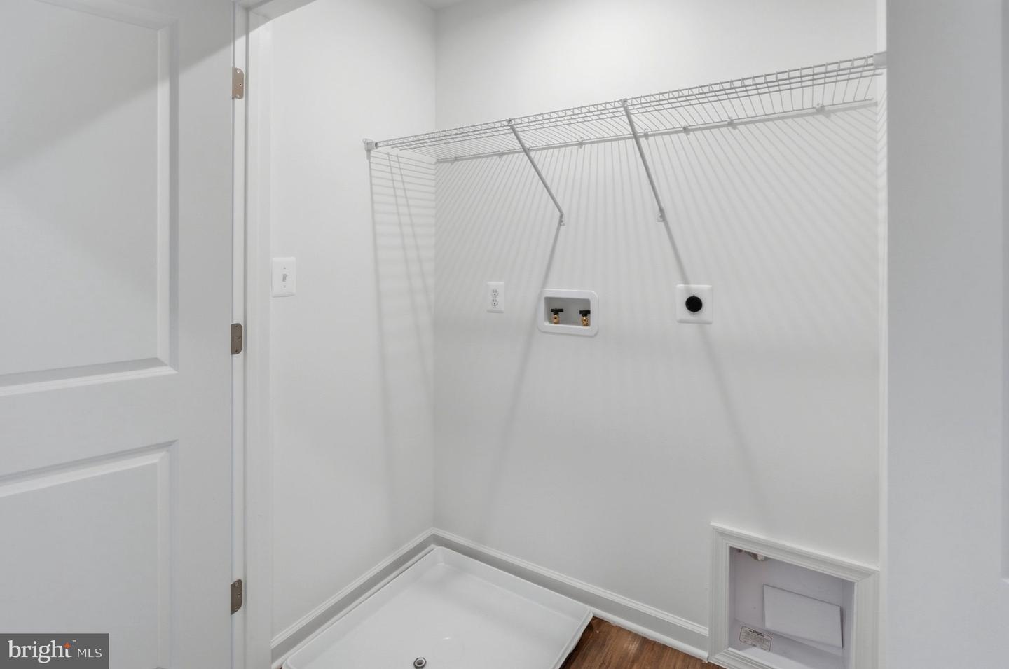 8 Juniper Ct Property Photo 31