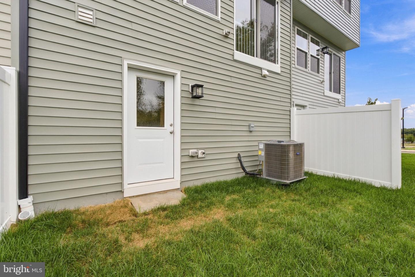 8 Juniper Ct Property Photo 36