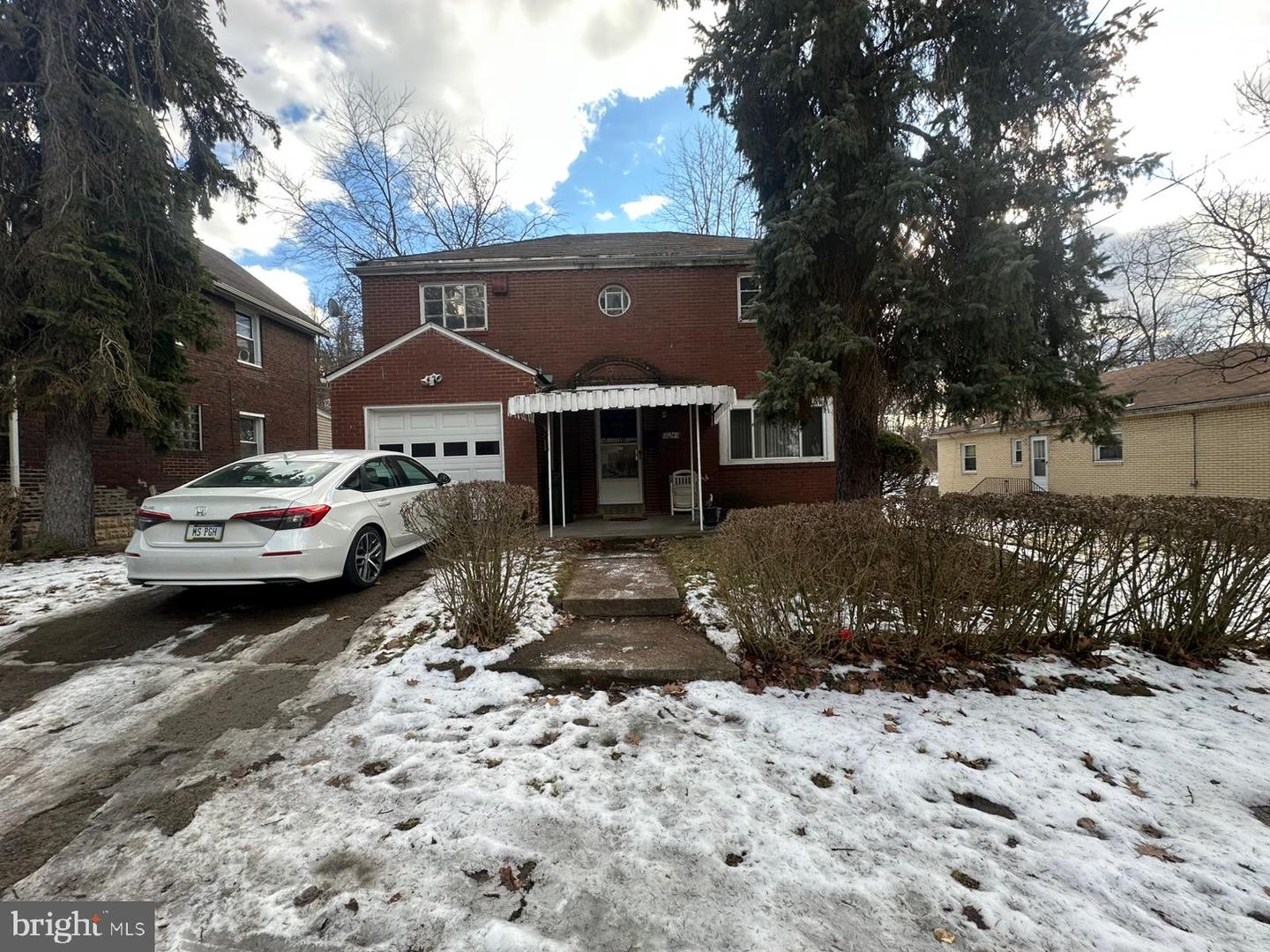 15206 Real Estate Listings Main Image