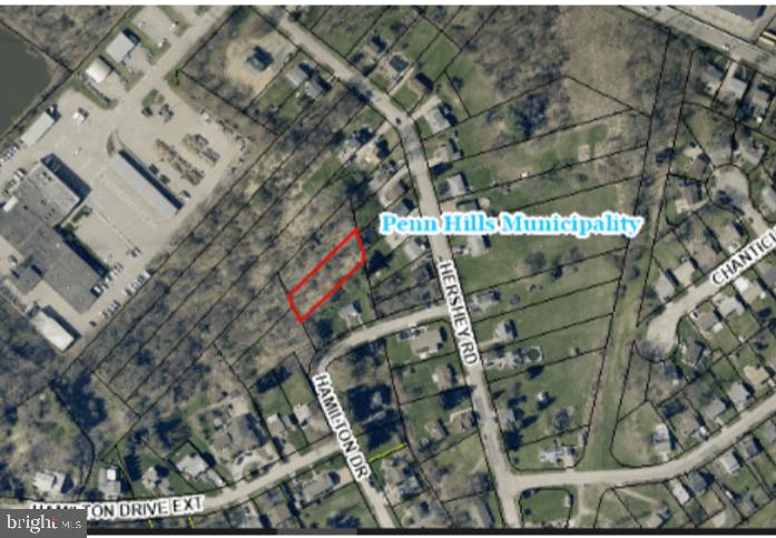 Hamilton Dr Property Photo 1