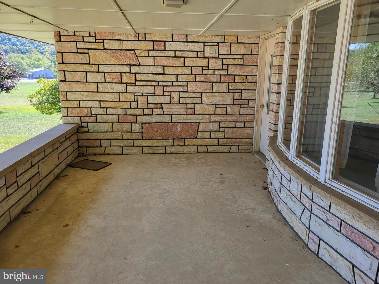 133 Morral Dr Property Photo 4