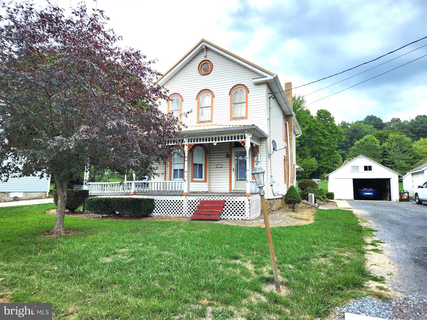 3876 Cortland Rd Property Photo