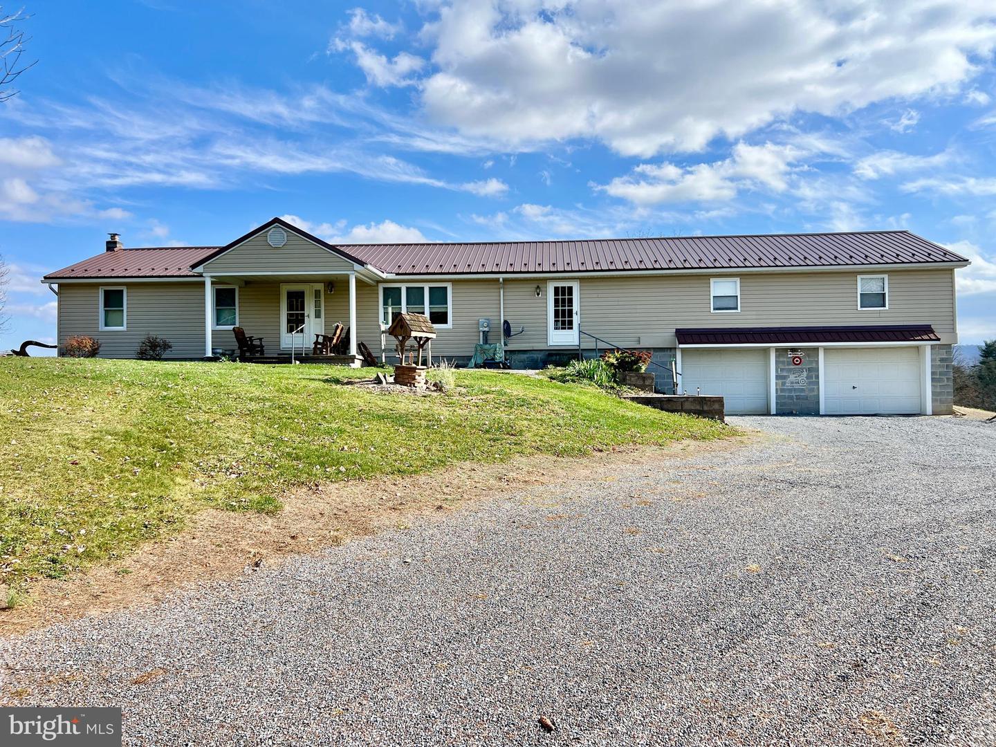 1482 Clingerman Road Property Photo 1