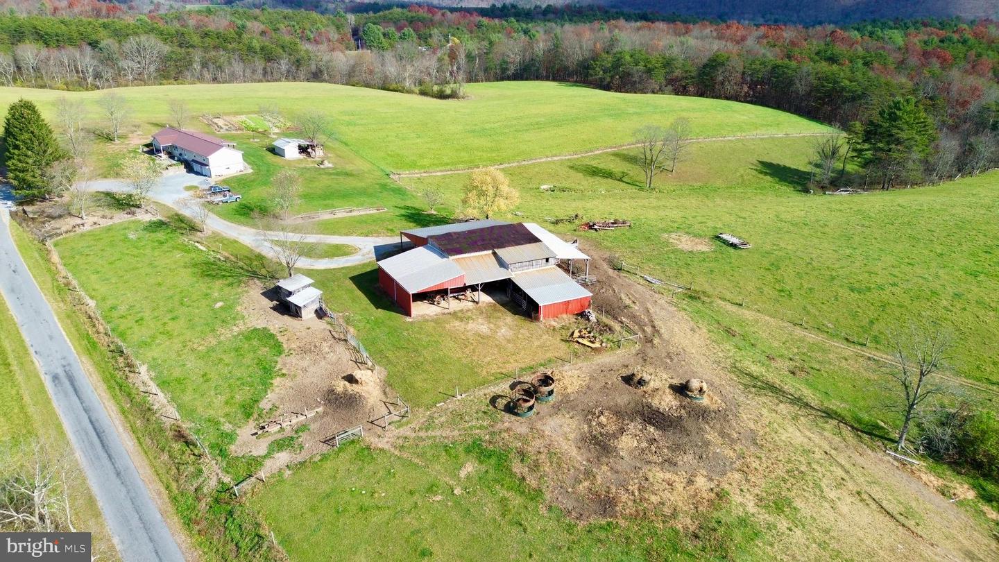 1482 Clingerman Road Property Photo 9